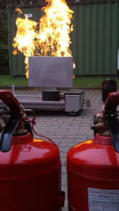 Blog 4 Szkolenia bhp w Poznaniu przy użyciu trenażera pożarów