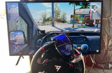 Symulator jazdy w alkogoglach – kierownica Symulator jazdy w alkogoglach - kierownica oraz alkogoogle